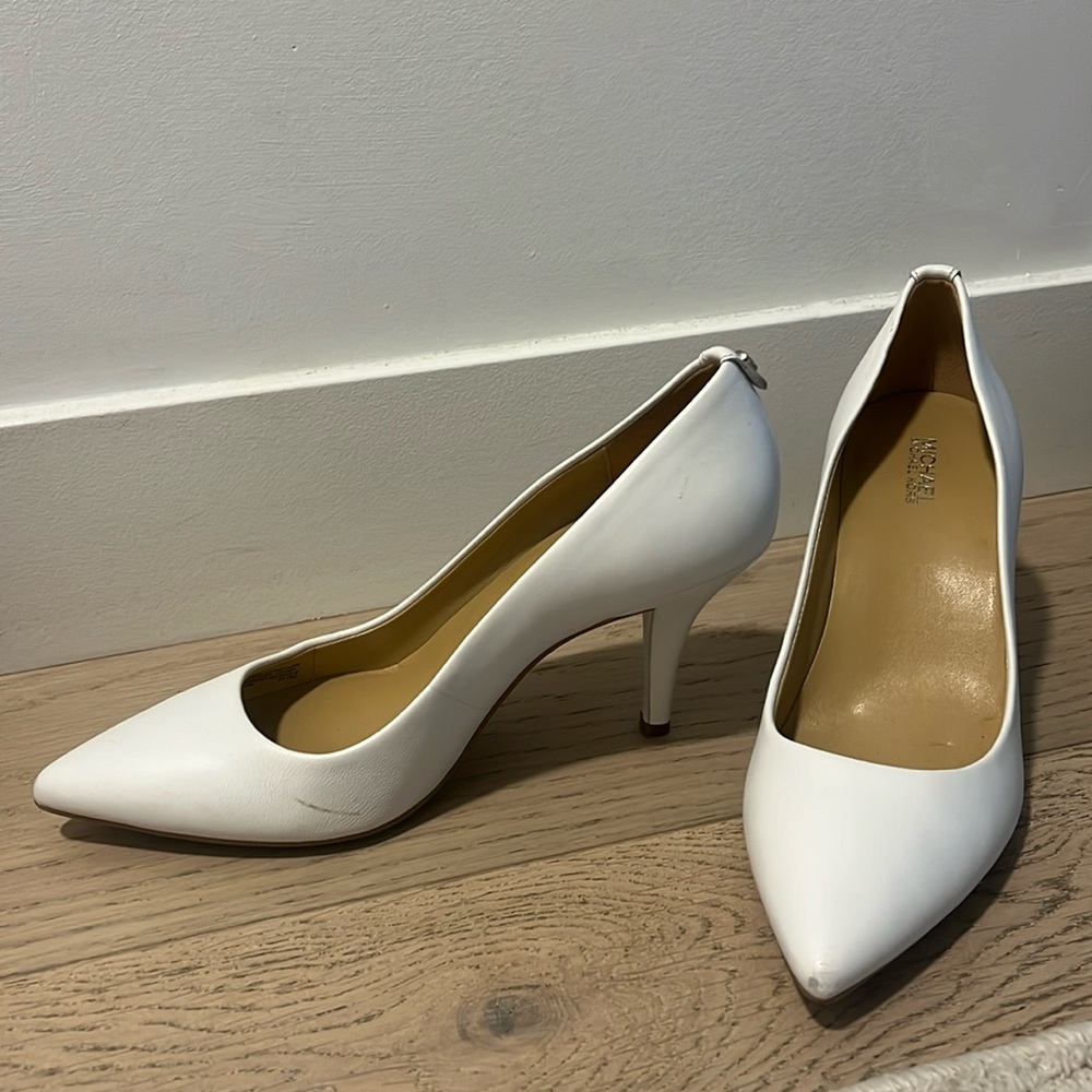 Michael by Michael Kors White shoes (wedding, communions, work, etc.)